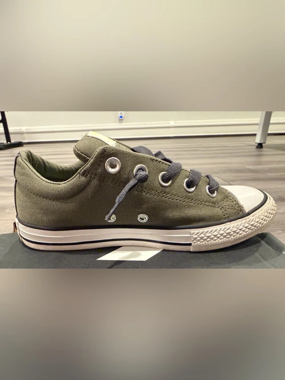 Converse Low Top Canvas Sneakers - Olive